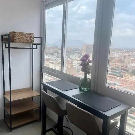 Sky Views In Centre Apartment *