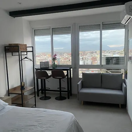 Sky Views In Centre *