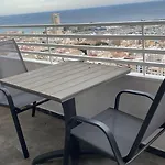 アパート Sky Views In Centre